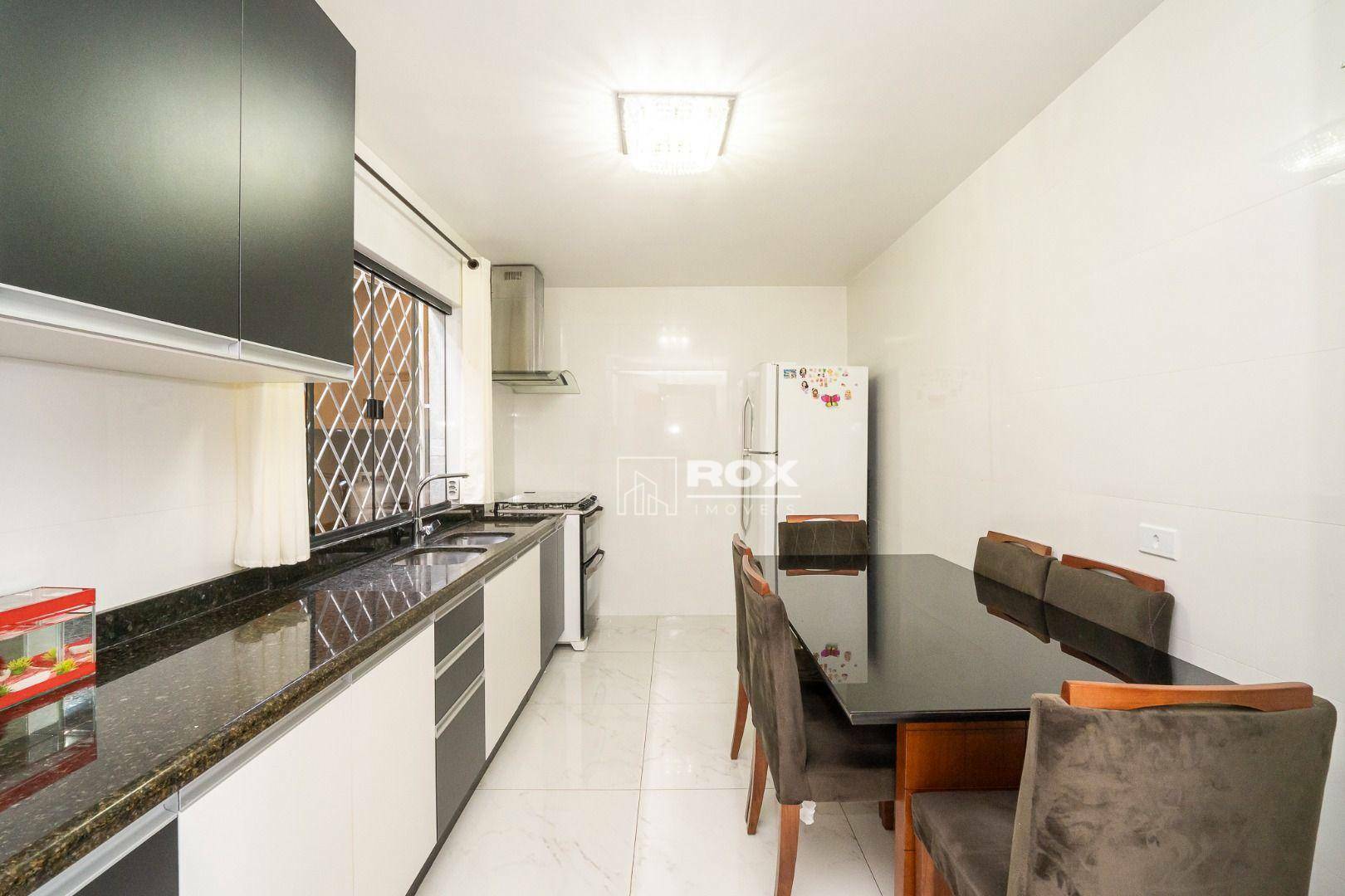 Casa à venda com 3 quartos, 178m² - Foto 12