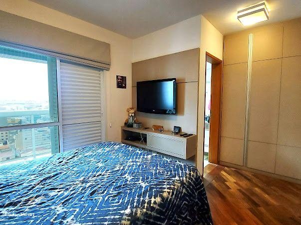 Apartamento à venda com 4 quartos, 253m² - Foto 21