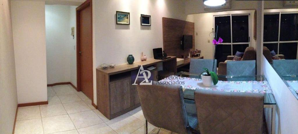 Apartamento à venda com 2 quartos, 55m² - Foto 2