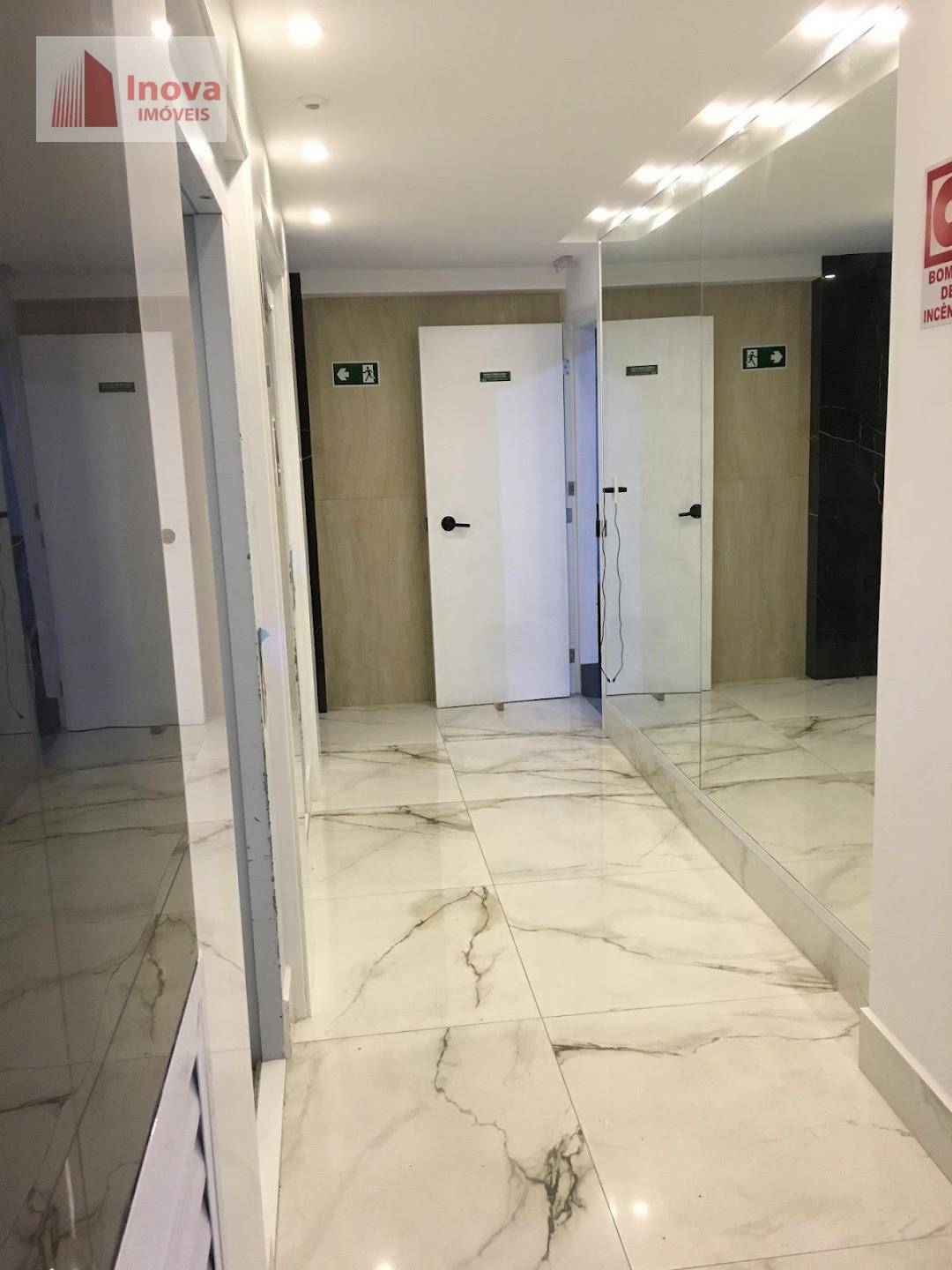 Apartamento à venda com 4 quartos, 200m² - Foto 30