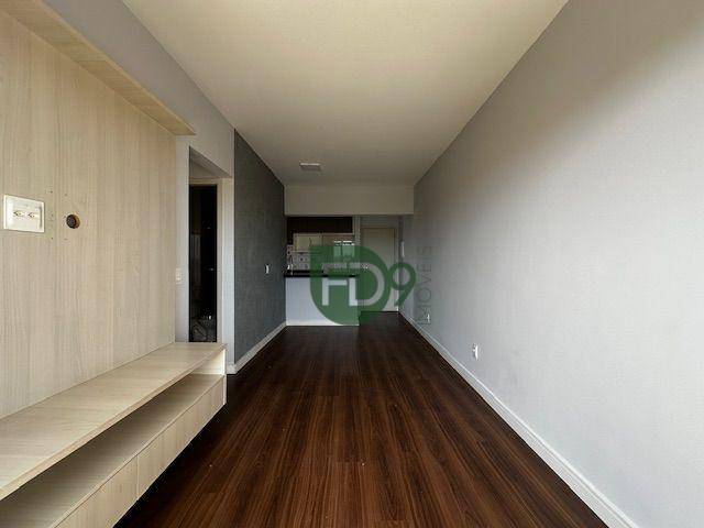 Apartamento à venda com 2 quartos, 61m² - Foto 3