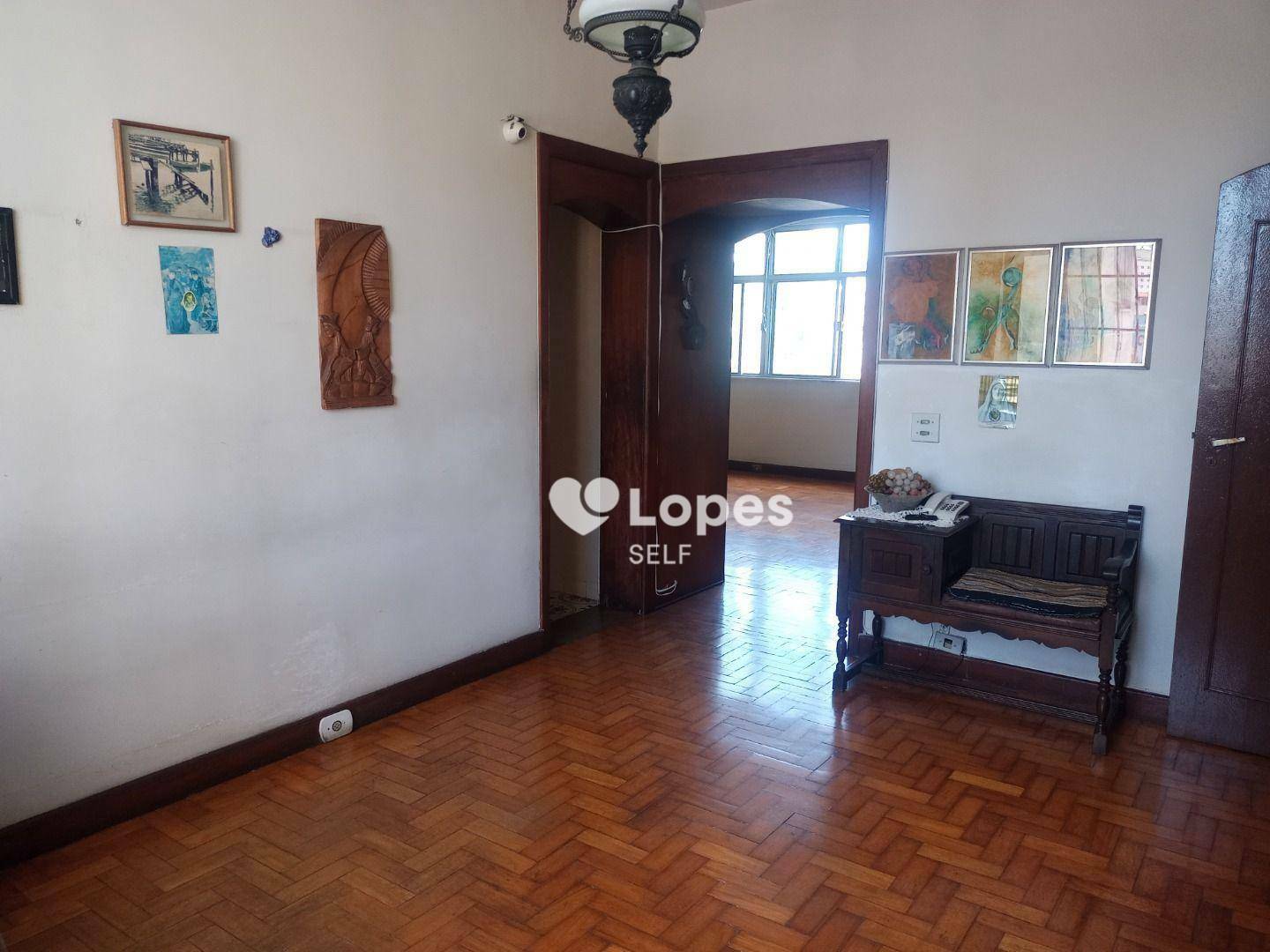 Apartamento à venda com 4 quartos, 150m² - Foto 9