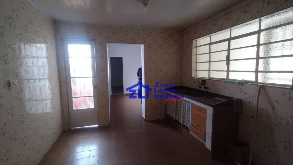 Casa à venda e aluguel com 3 quartos, 102m² - Foto 19