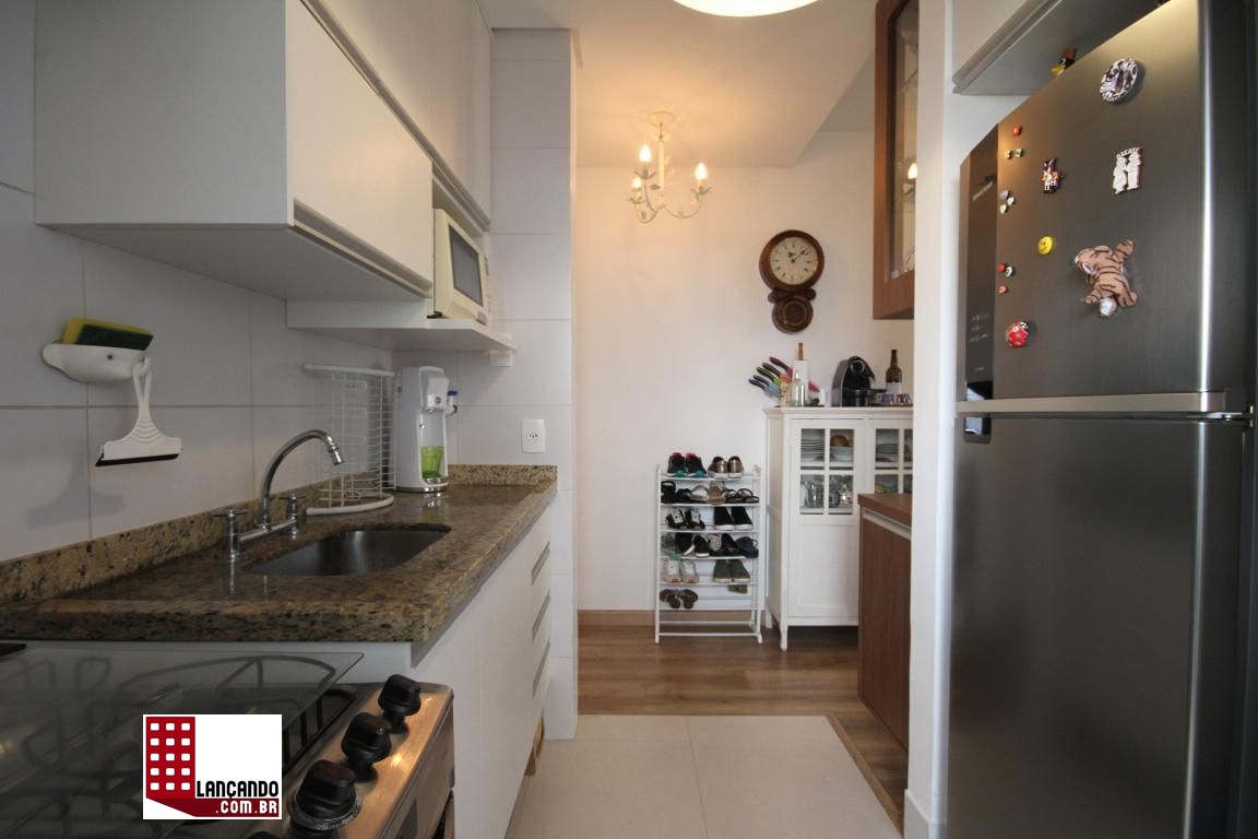 Apartamento à venda com 3 quartos, 84m² - Foto 7