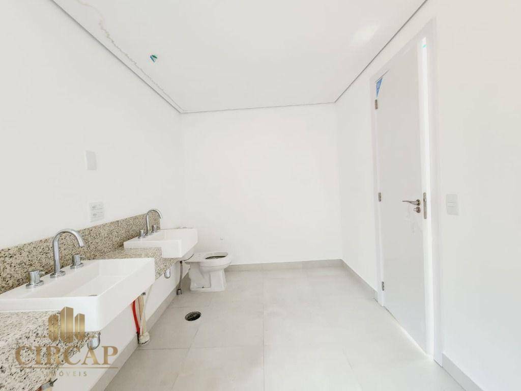 Apartamento à venda com 4 quartos, 236m² - Foto 7