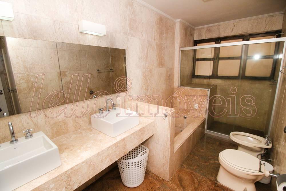 Apartamento à venda com 3 quartos, 240m² - Foto 25