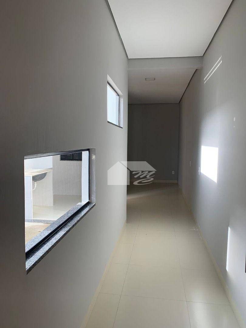 Casa à venda com 2 quartos, 105m² - Foto 11