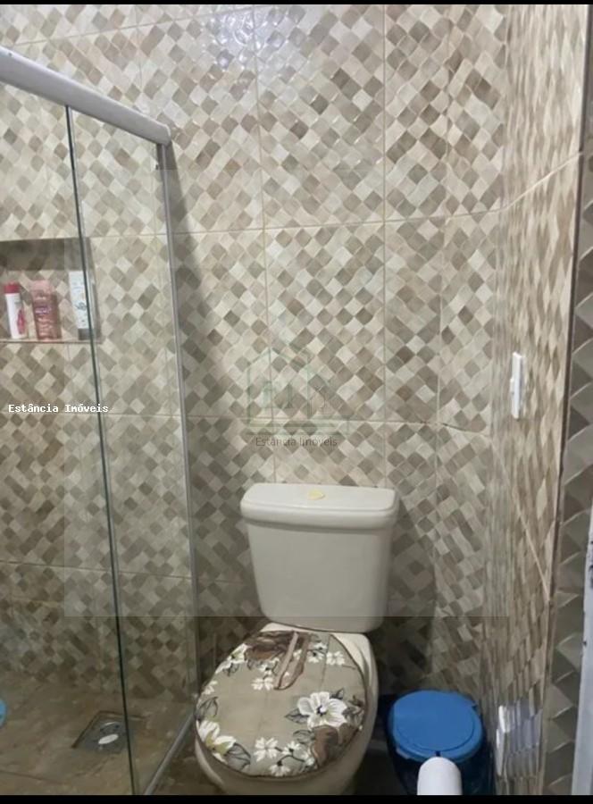 Casa à venda com 4 quartos, 250m² - Foto 2