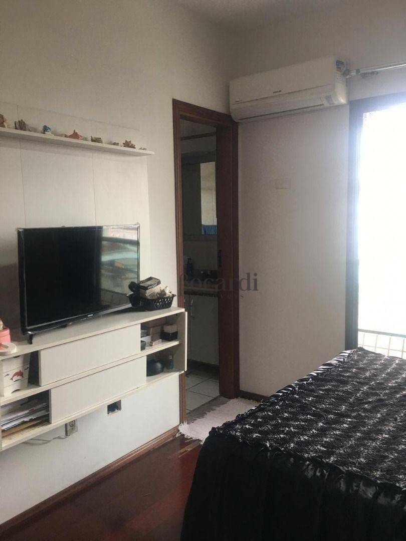 Apartamento à venda com 3 quartos, 110m² - Foto 4