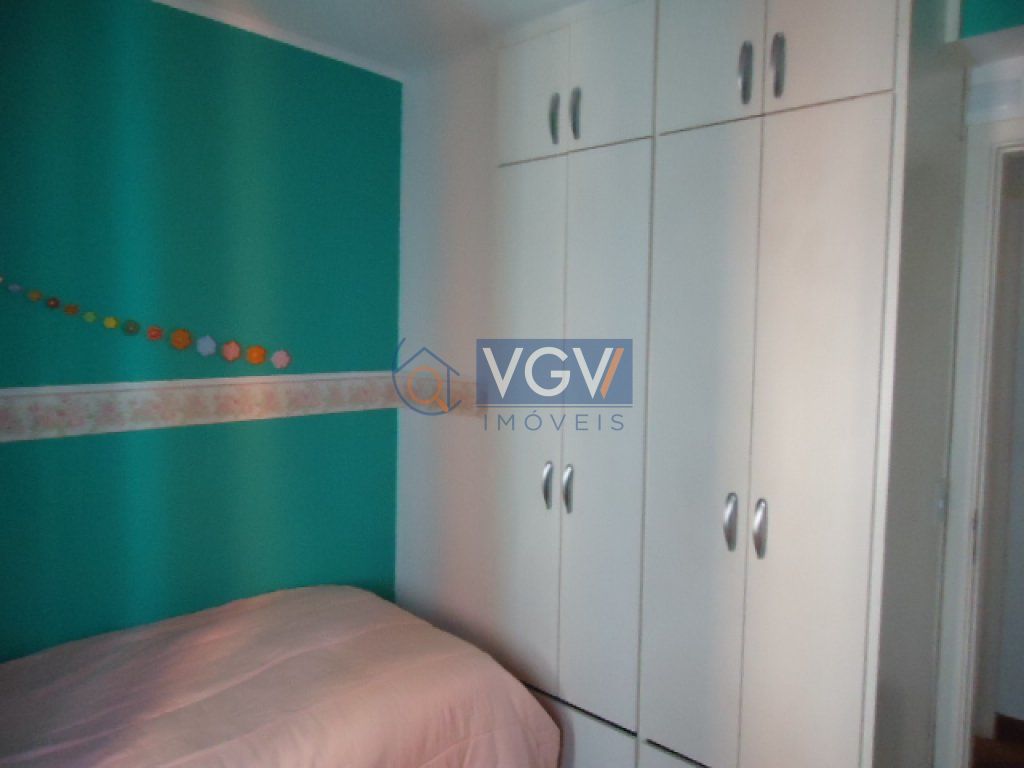 Apartamento à venda com 3 quartos, 111m² - Foto 13