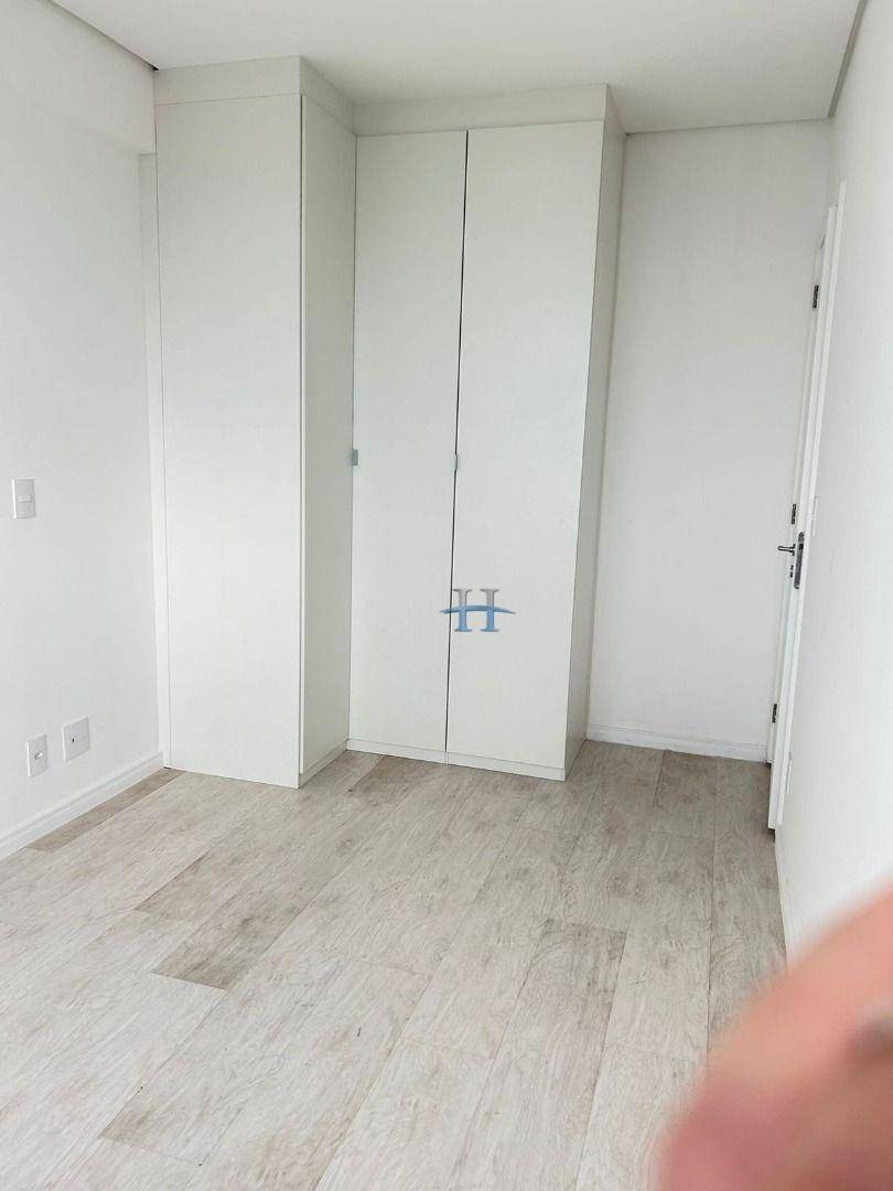 Apartamento para alugar com 2 quartos, 50m² - Foto 12