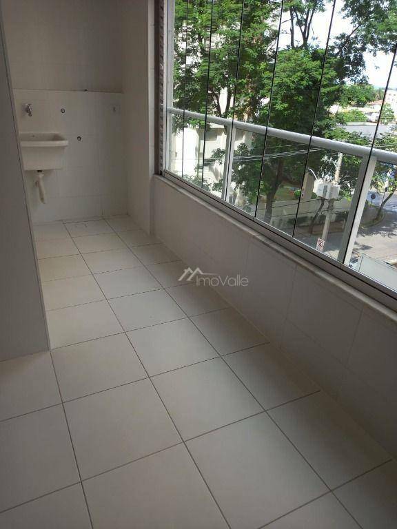 Apartamento para alugar com 2 quartos, 79m² - Foto 3