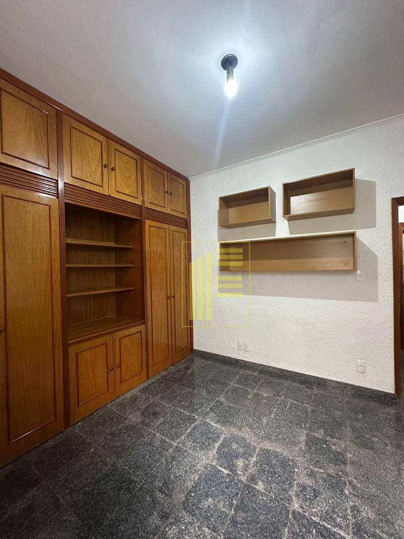 Casa, 3 quartos, 278 m² - Foto 16