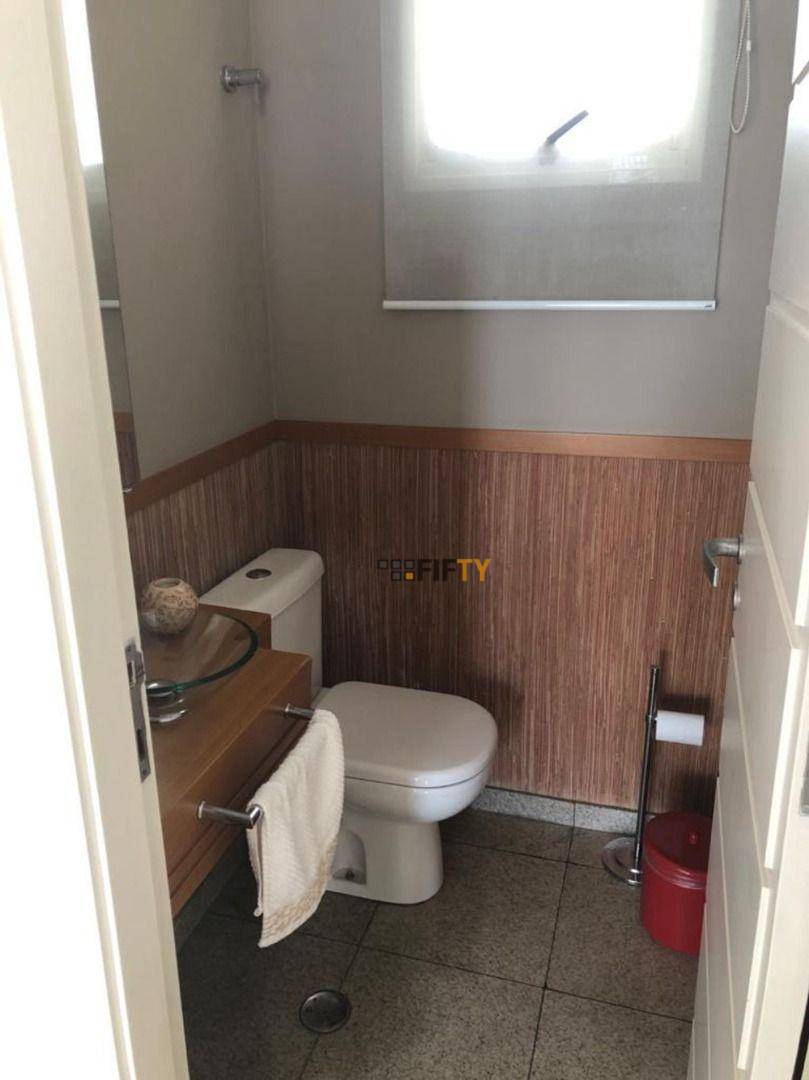 Apartamento à venda com 3 quartos, 147m² - Foto 9