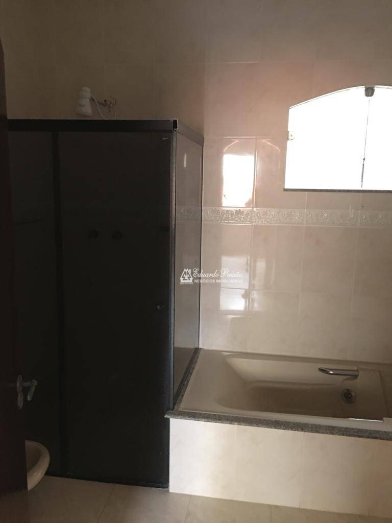 Sobrado à venda com 6 quartos, 550m² - Foto 32