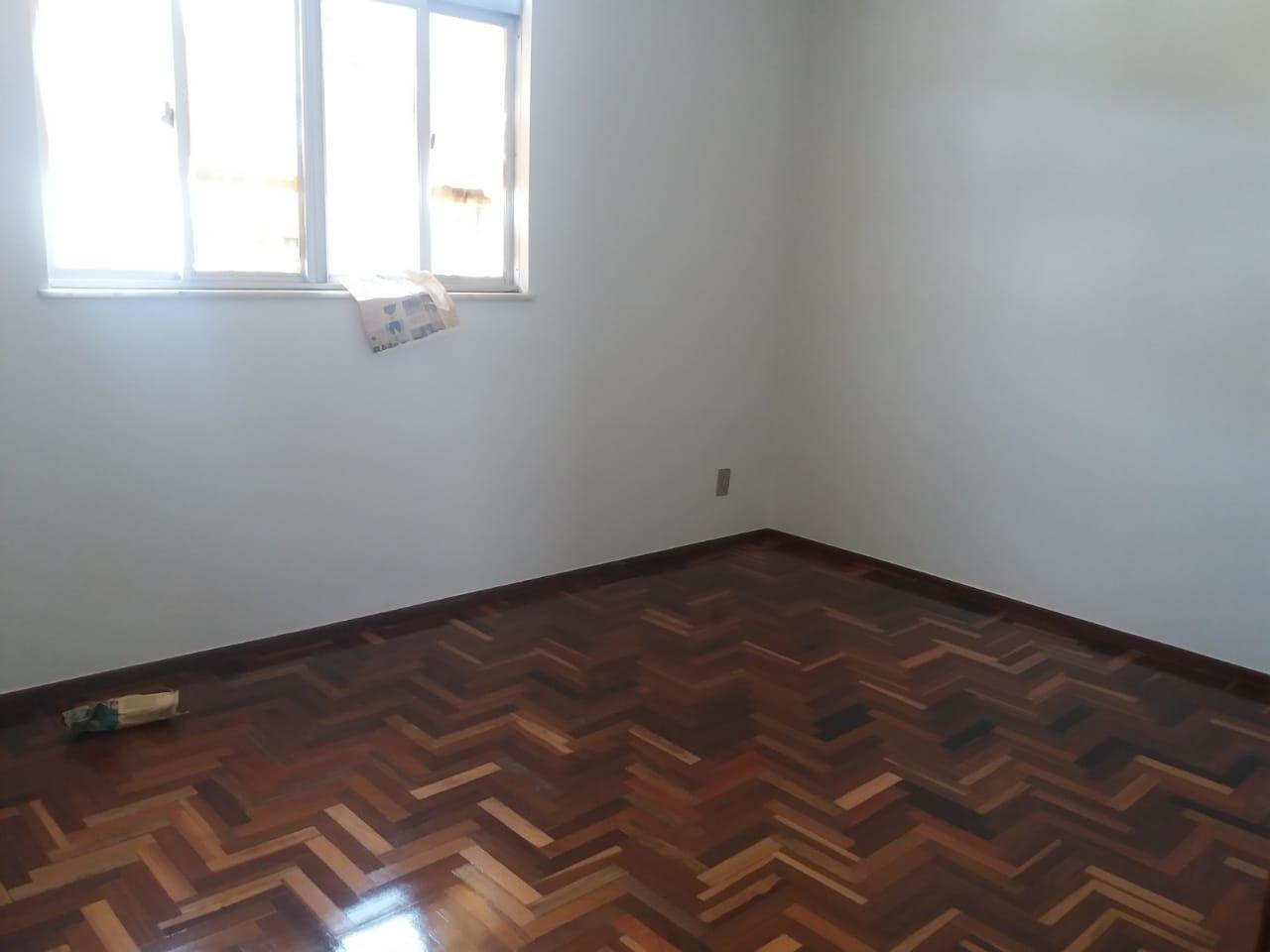 Cobertura à venda com 4 quartos, 200m² - Foto 5