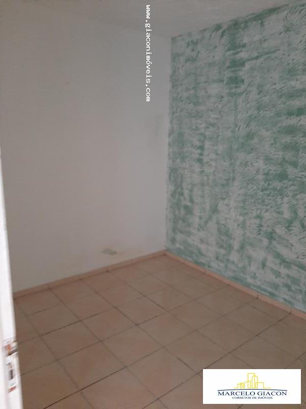 Casa à venda com 2 quartos, 140m² - Foto 5