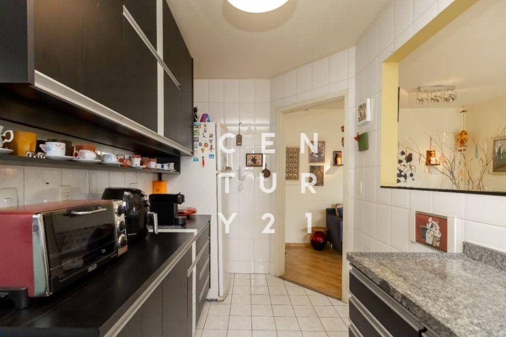 Apartamento à venda com 2 quartos, 70m² - Foto 10