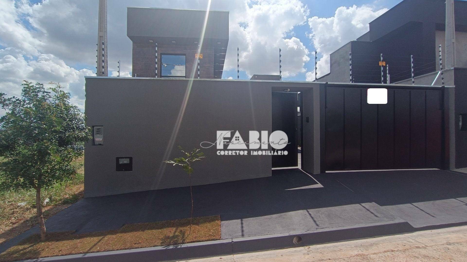 Casa à venda com 2 quartos, 70m² - Foto 2