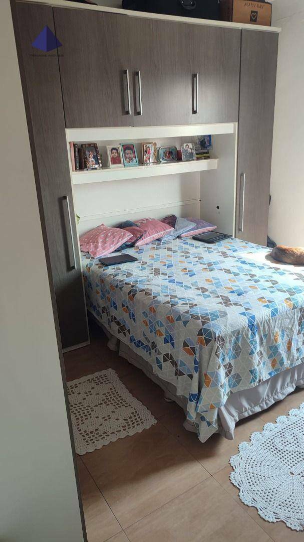 Apartamento à venda com 2 quartos, 64m² - Foto 18