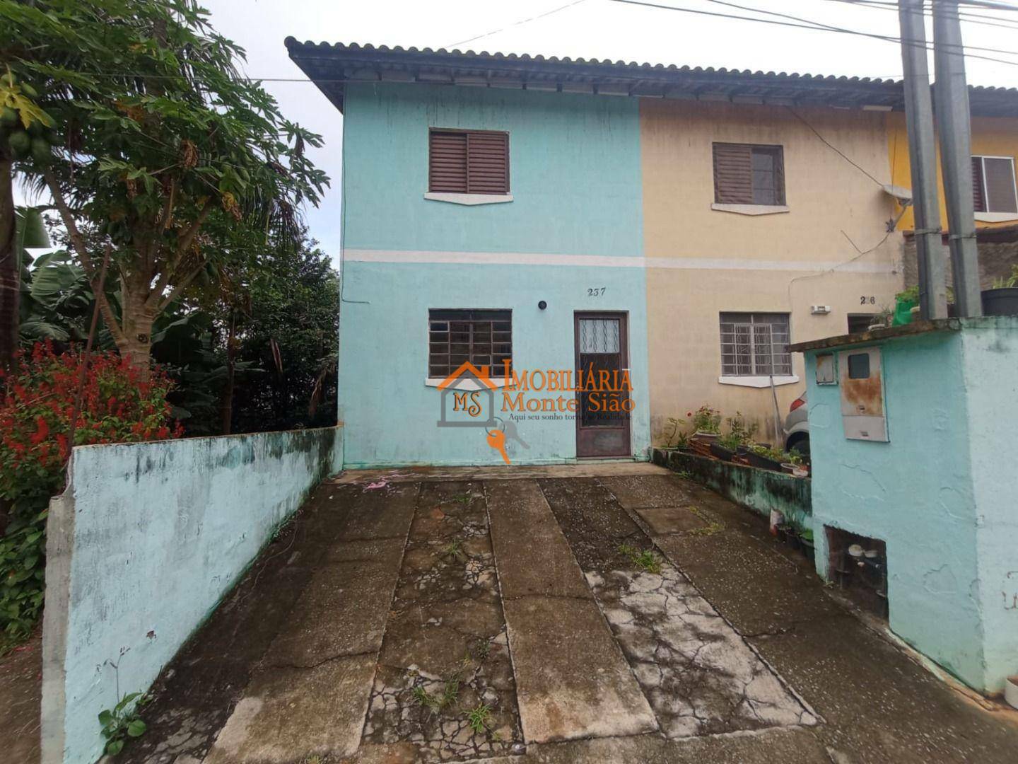 Sobrado à venda com 2 quartos, 70m² - Foto 1