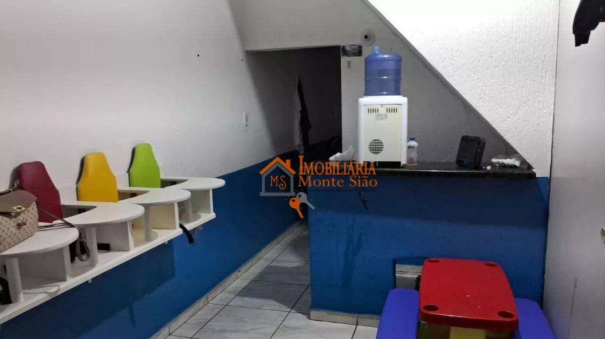 Sobrado à venda com 2 quartos, 250m² - Foto 4