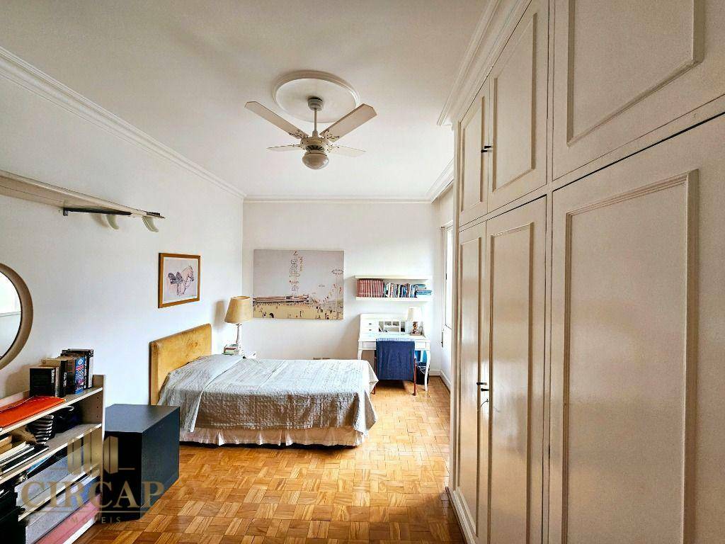 Apartamento à venda com 3 quartos, 276m² - Foto 14