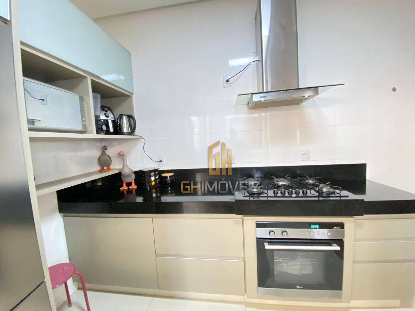 Casa de Condomínio à venda com 4 quartos, 193m² - Foto 39