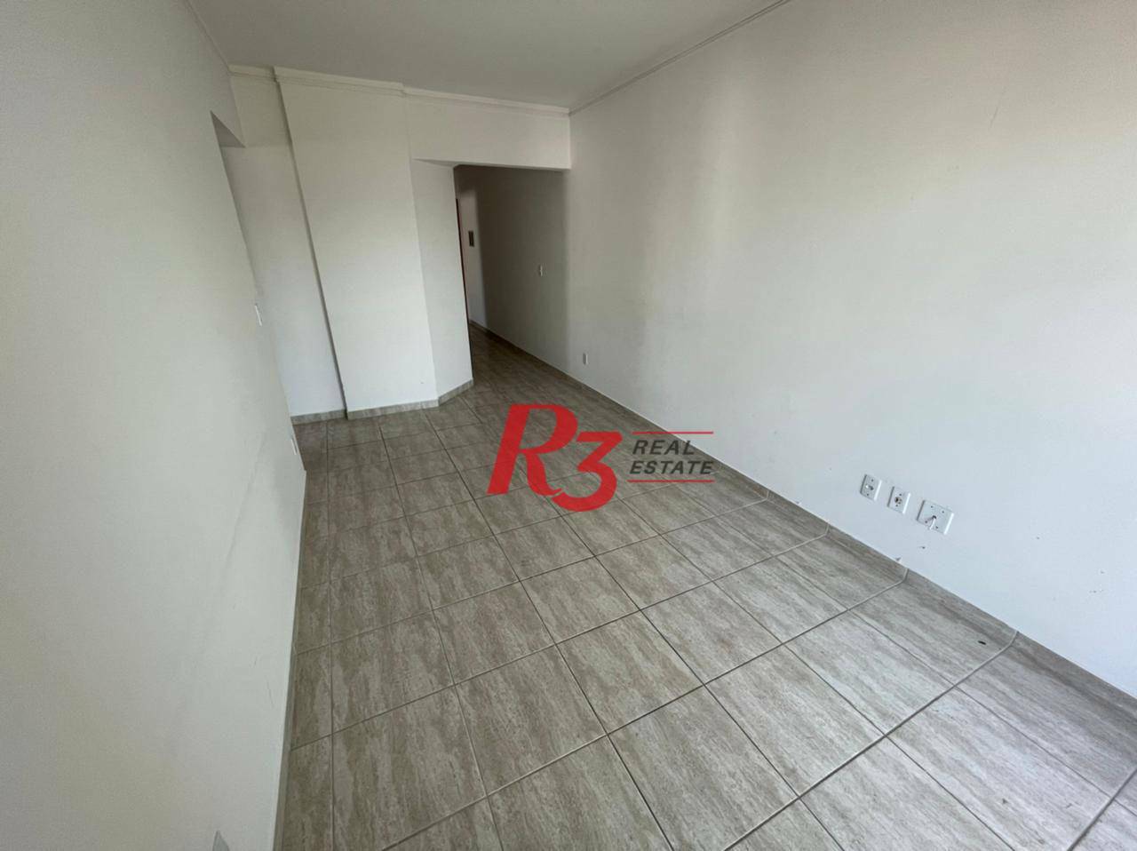 Apartamento à venda com 2 quartos, 69m² - Foto 4