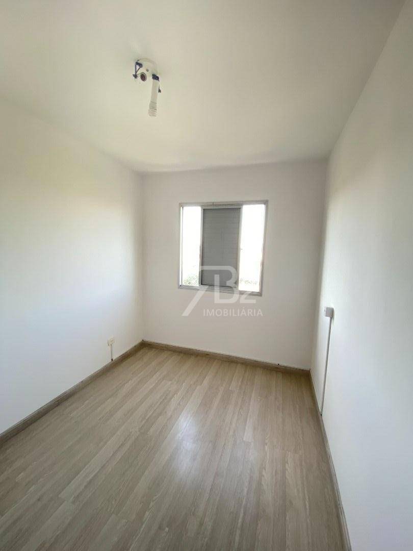 Apartamento à venda com 3 quartos, 70m² - Foto 18