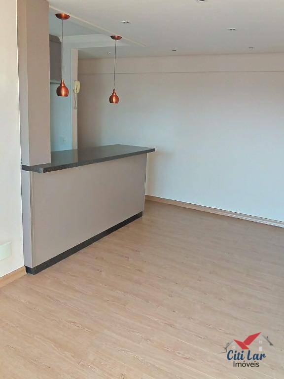 Apartamento à venda com 2 quartos, 52m² - Foto 13