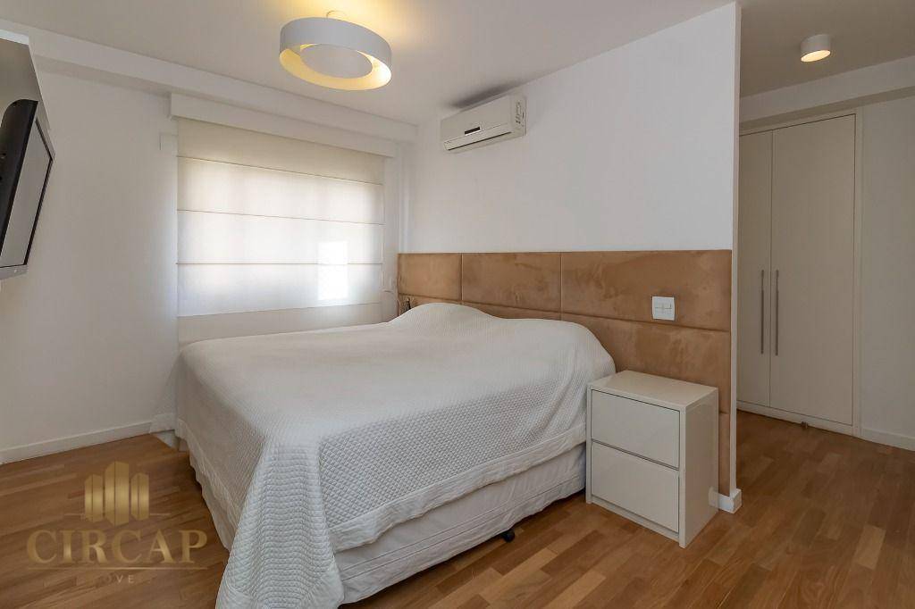 Apartamento à venda com 4 quartos, 180m² - Foto 19