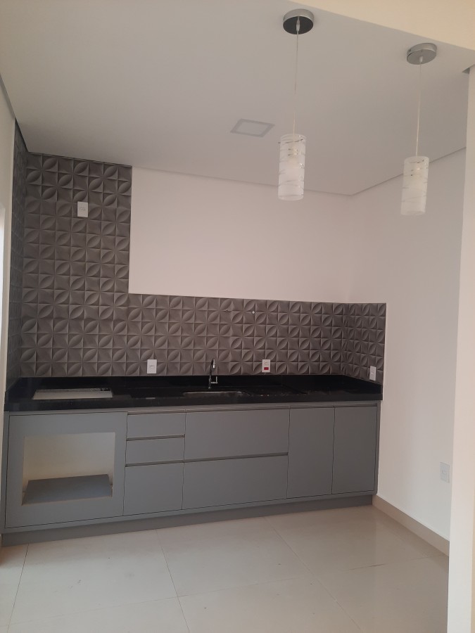 Casa para alugar com 2 quartos, 95m² - Foto 14