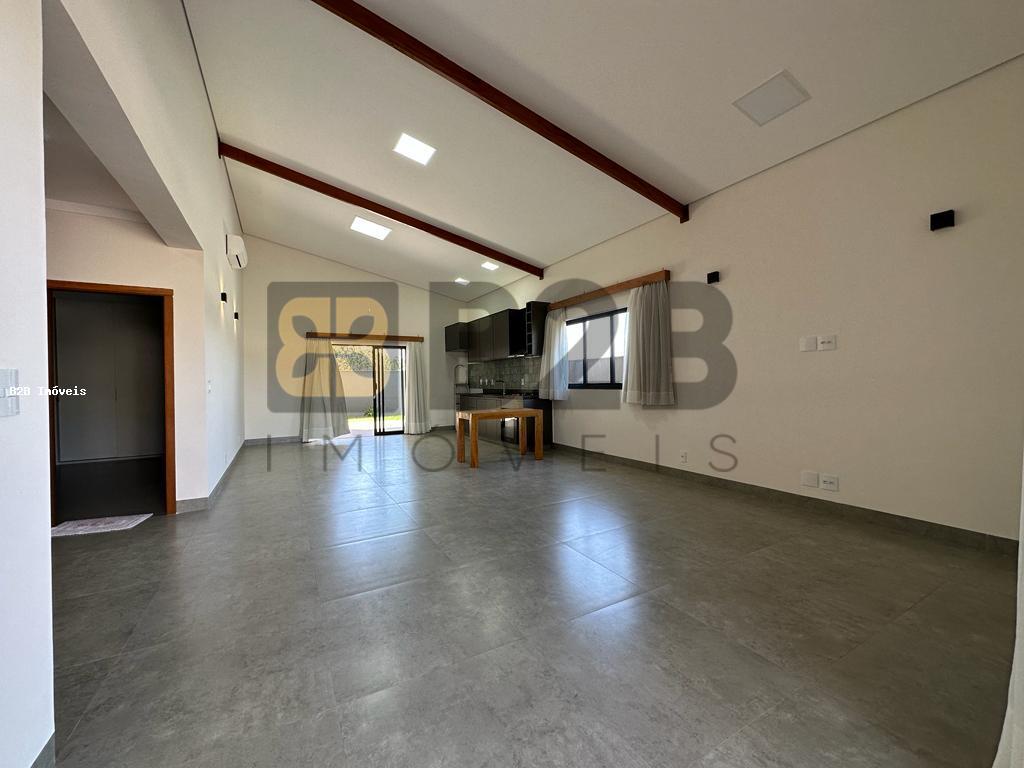 Casa de Condomínio à venda com 2 quartos, 157m² - Foto 2