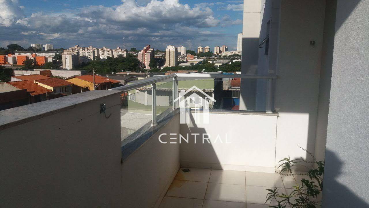 Apartamento à venda com 2 quartos, 66m² - Foto 2