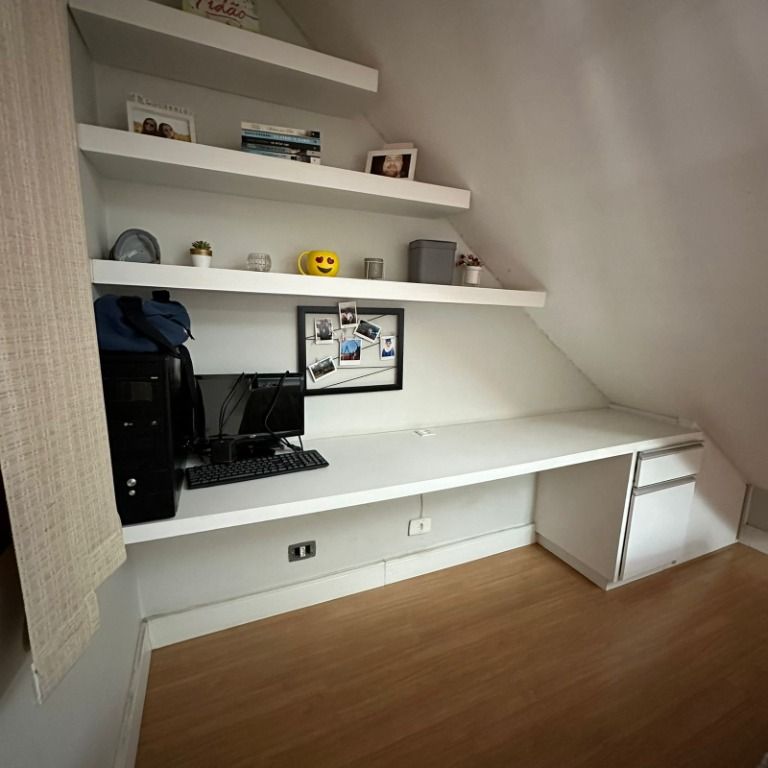 Casa à venda com 3 quartos, 166m² - Foto 3