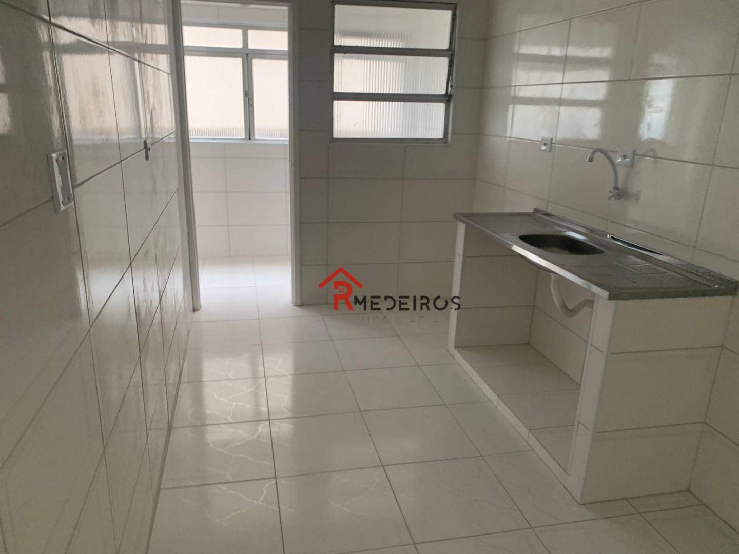 Apartamento à venda com 3 quartos, 90m² - Foto 8