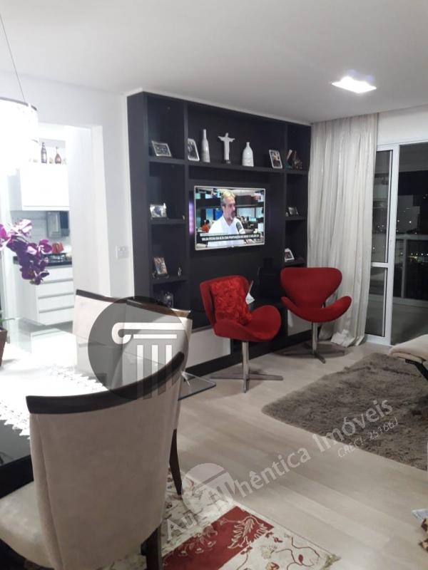 Apartamento à venda com 3 quartos, 116m² - Foto 1