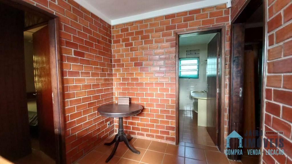 Casa à venda com 3 quartos, 270m² - Foto 27