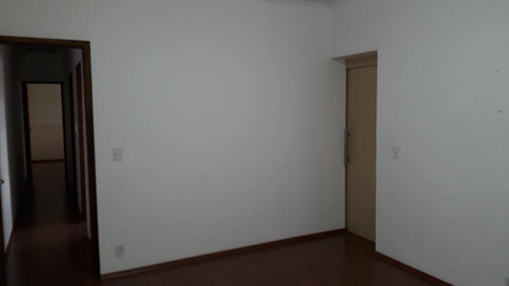 Sobrado à venda e aluguel com 3 quartos, 180m² - Foto 13