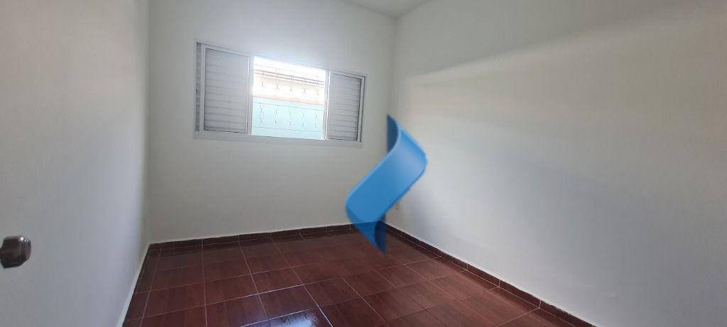 Casa para alugar com 2 quartos, 87m² - Foto 13