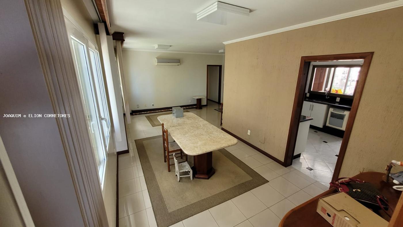 Apartamento à venda com 4 quartos, 224m² - Foto 9