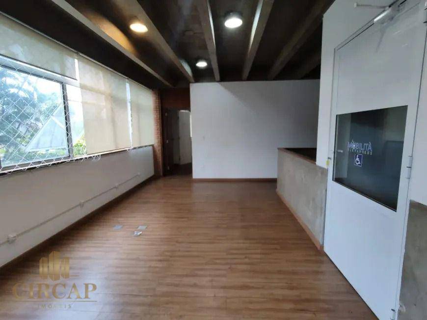Casa para alugar com 9 quartos, 373m² - Foto 14