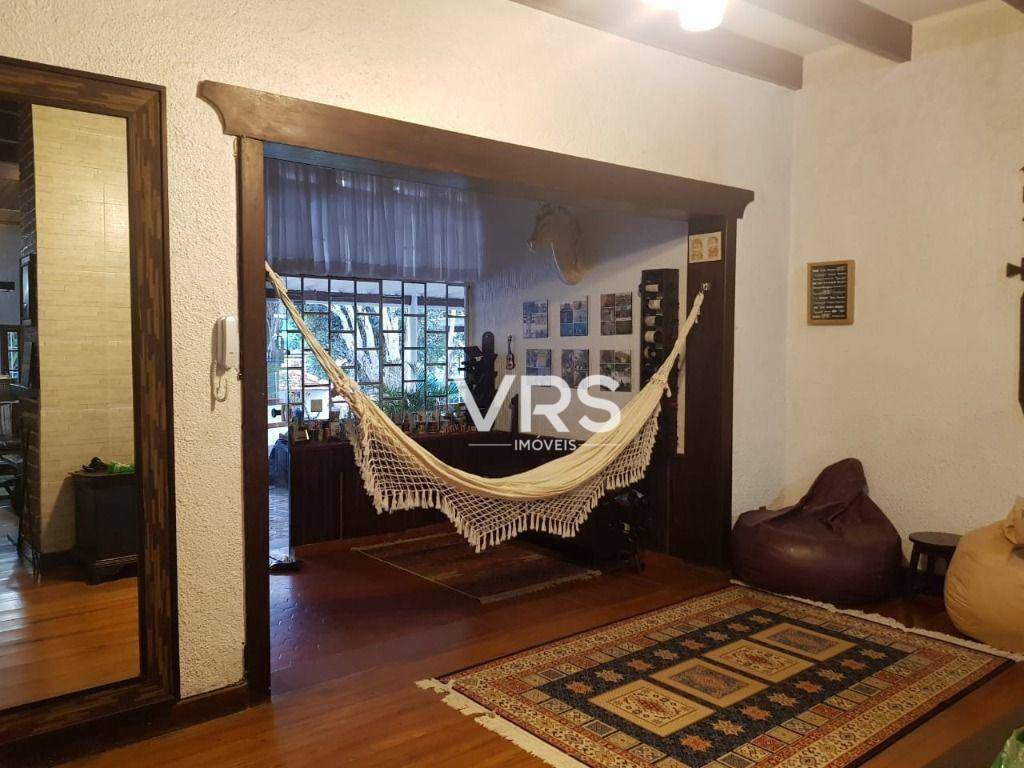 Pousada-Chalé à venda com 12 quartos, 1680m² - Foto 5