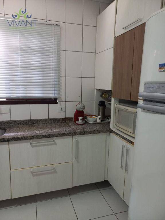 Sobrado à venda com 3 quartos, 243M2 - Foto 4