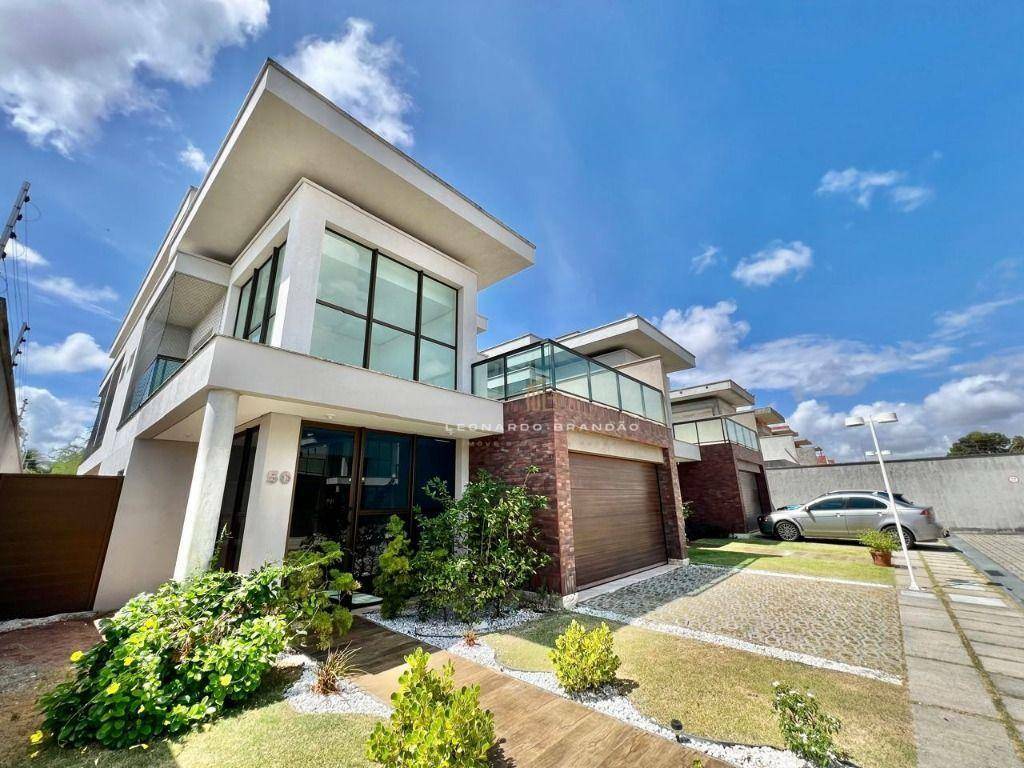 Casa de Condomínio à venda com 3 quartos, 236m² - Foto 1