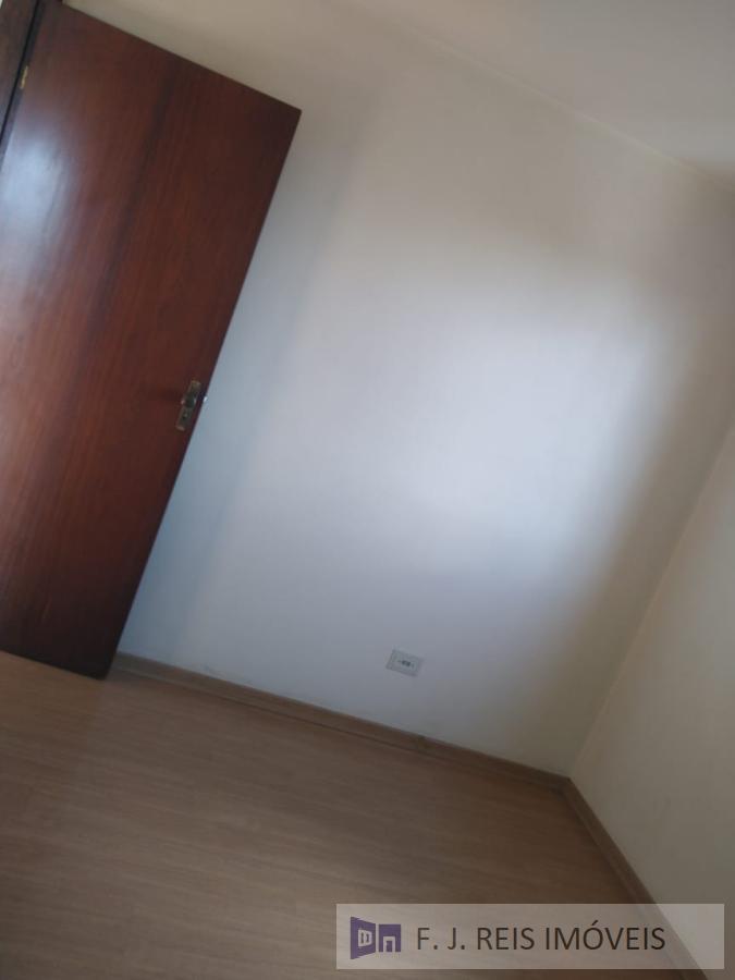 Apartamento à venda com 3 quartos, 87m² - Foto 9