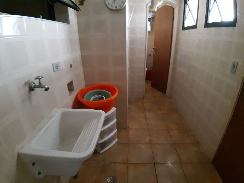 Apartamento à venda com 2 quartos, 100m² - Foto 15