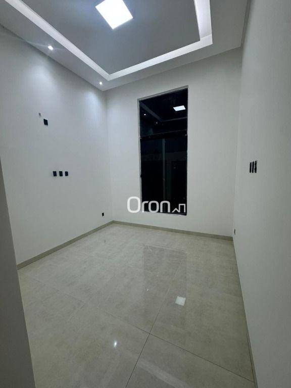 Casa à venda com 3 quartos, 124m² - Foto 4