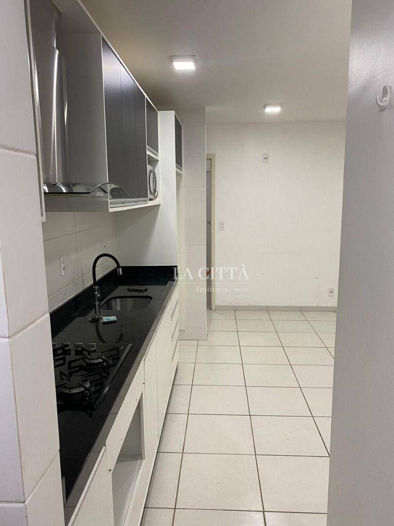 Apartamento à venda com 2 quartos, 45m² - Foto 11